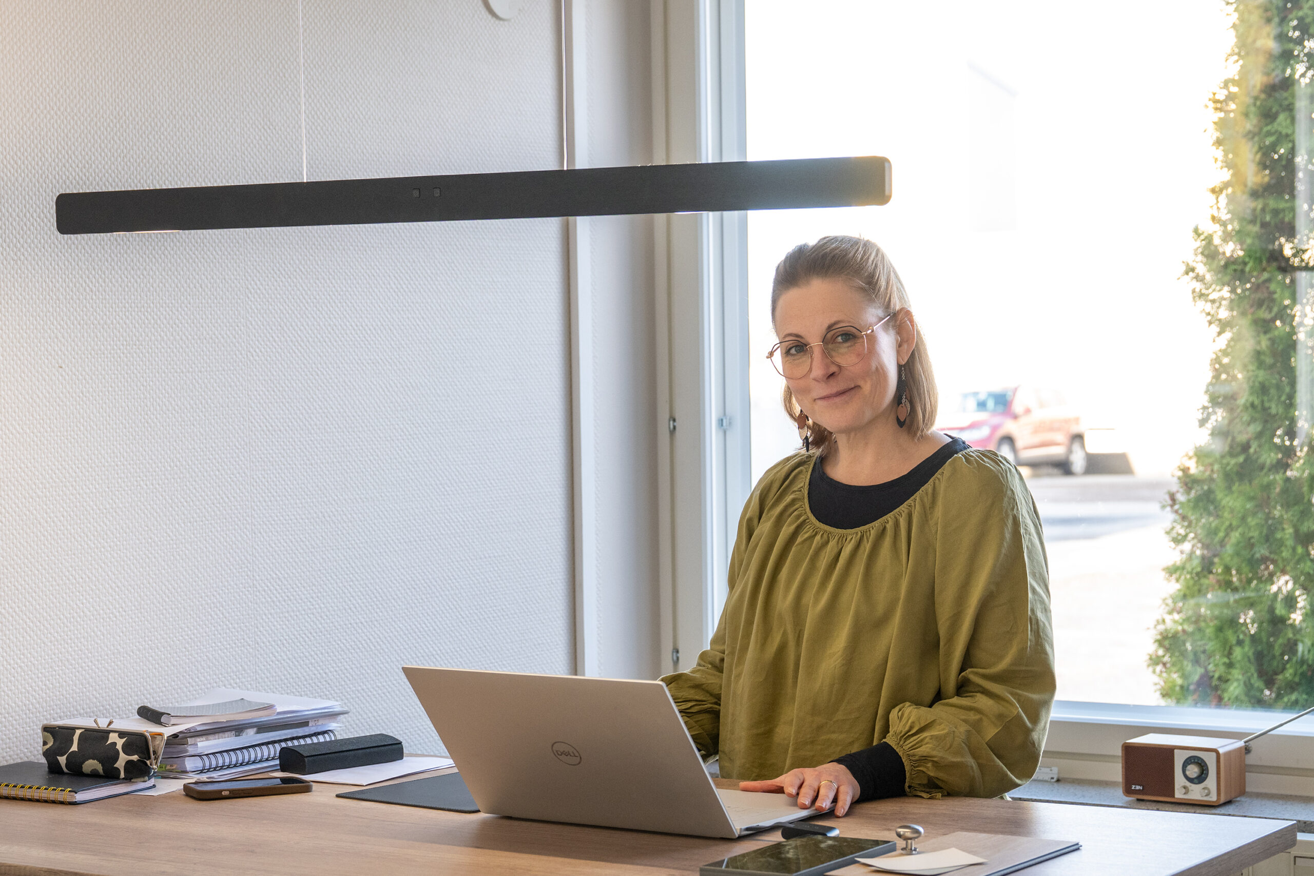 Keittiö- ja sisustussuunnittelija Tiina Saari.